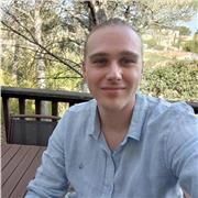 Ayant effectué un bac+5 dans les matières scientifiques et techniques, je suis disponible pour du soutien scolaire